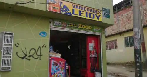 VARIEDADES LEIDY CALLE 189C 3 CON 08 VARIEDADES LEIDY CALLE 189C 3 CON 08